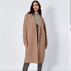 ISO: Aritzia Wilfred Charlize jacket in the color “chasm” in a size medium